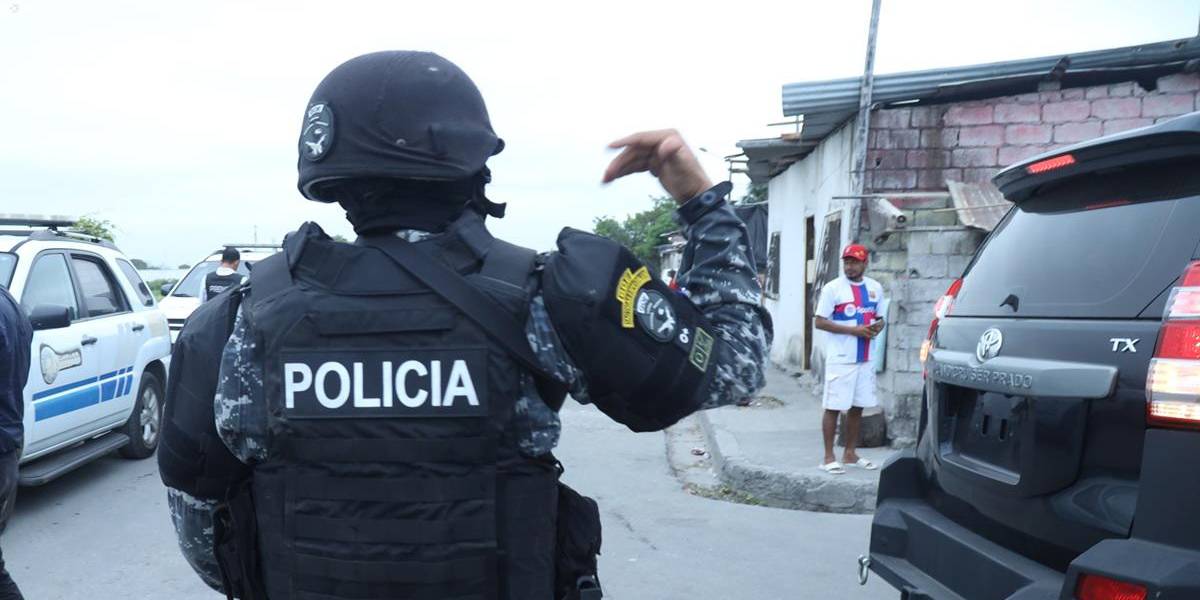 Un expolicía y un exfiscal fueron sentenciados por asesinato en Orellana