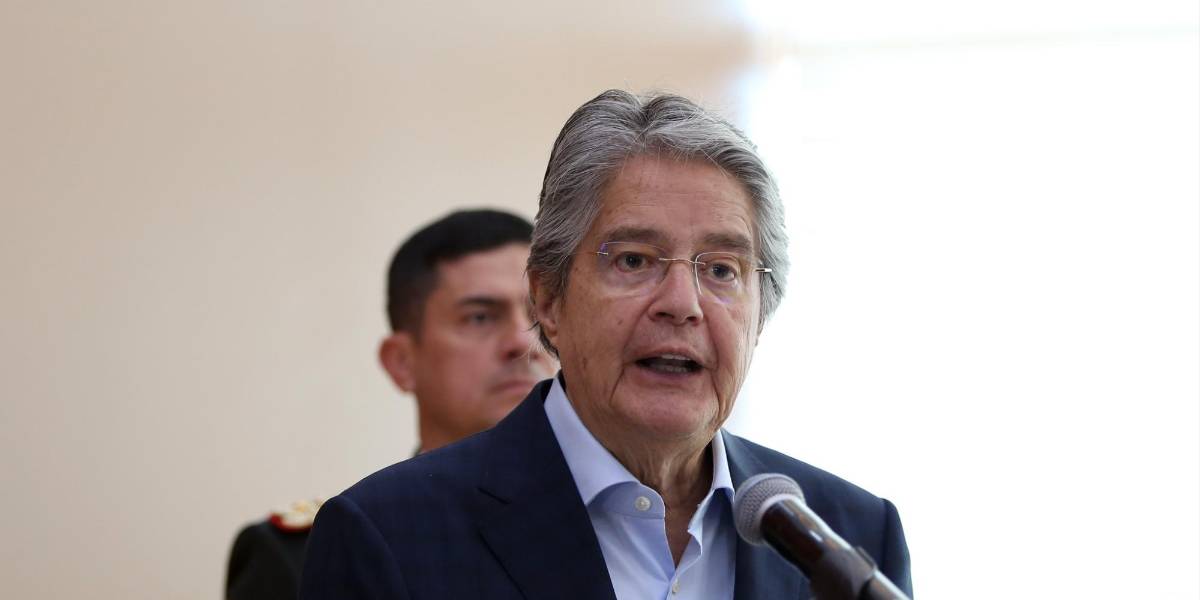 Gobierno de Lasso ataca a la prensa a la par que defiende los 900 días en funciones