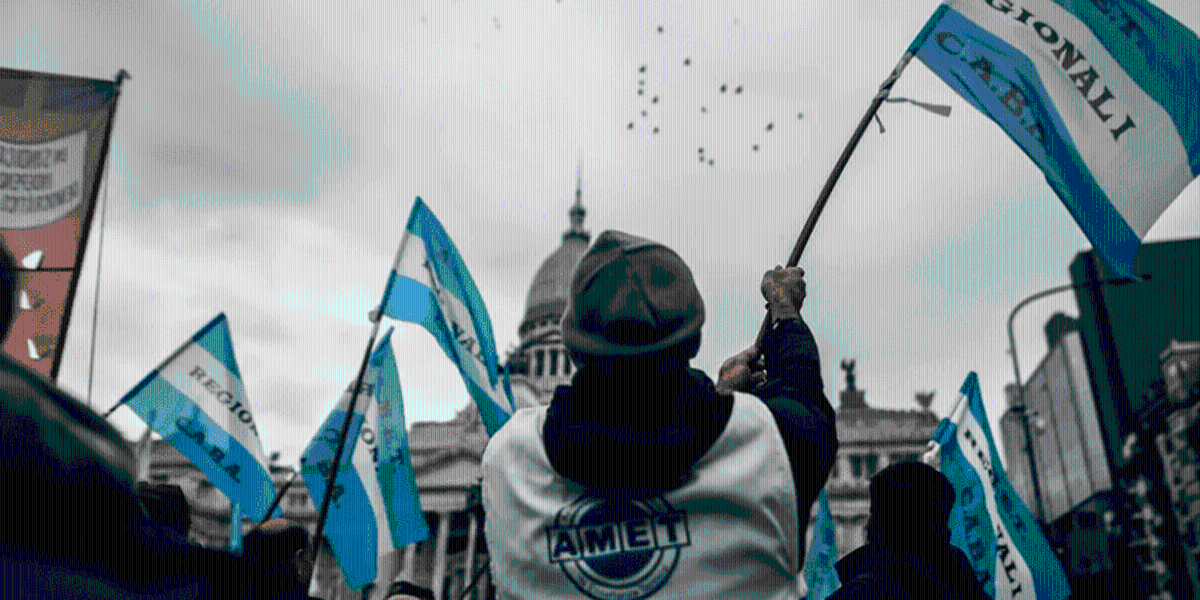 El gobierno de Javier Milei restringe parcialmente el derecho a huelga