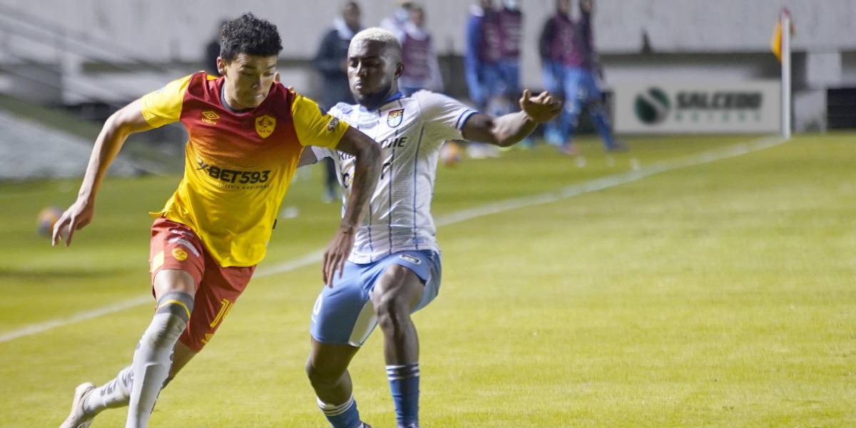 Empate agónico de Aucas ante el 9 de Octubre