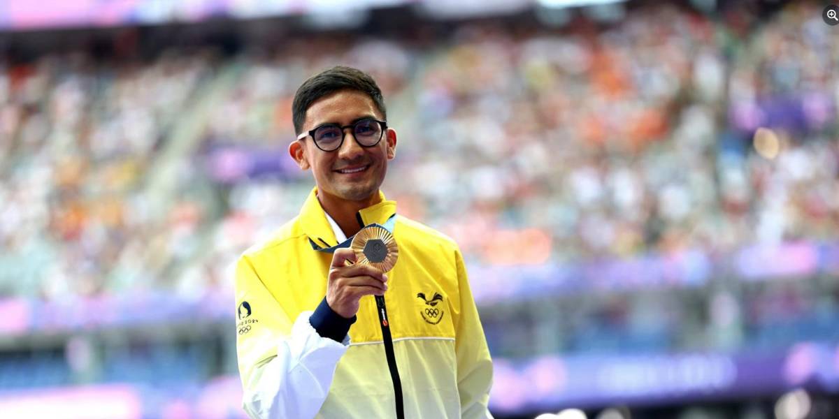 ¡Llegó nuestro campeón! Daniel Pintado arribó a Guayaquil y mañana viajará a Cuenca