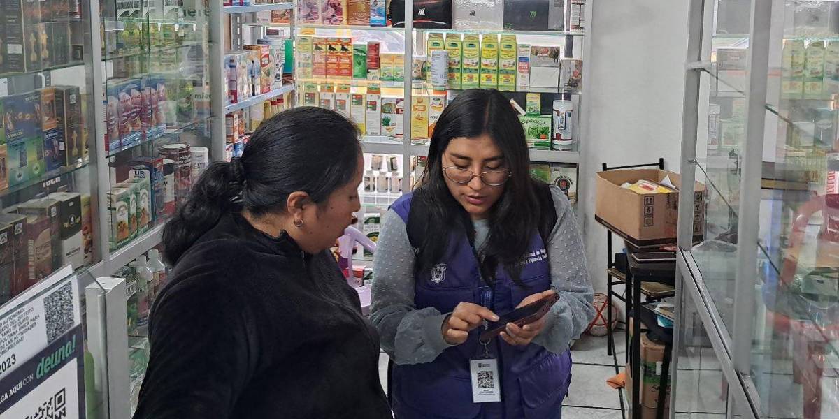 La Arcsa clausuró un centro naturista en Cuenca, donde el 80 % de sus productos estaba caducado