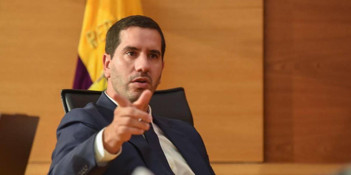 Roberto Luque dice que entre los despidos en el Ministerio de Transporte había contratistas del Estado