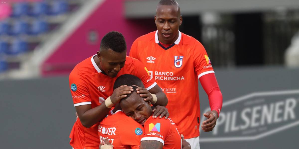 U. Católica vence a IDV y le quita el liderato de Liga Pro