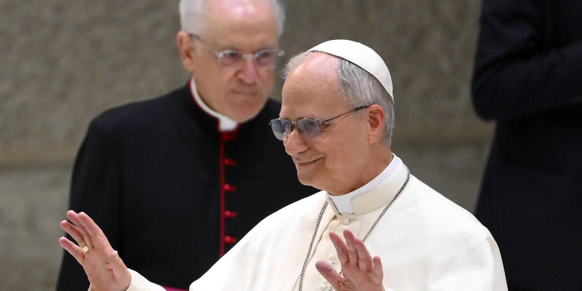 El papa León XIV visita la sede de los agustinos en Roma para rezar y almorzar con ellos