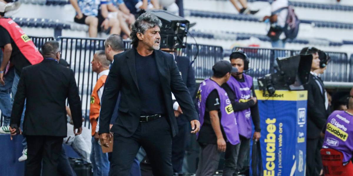 Leonel Álvarez es buscado por el Real Cartagena para que sea su nuevo entrenador, asegura la prensa de Colombia