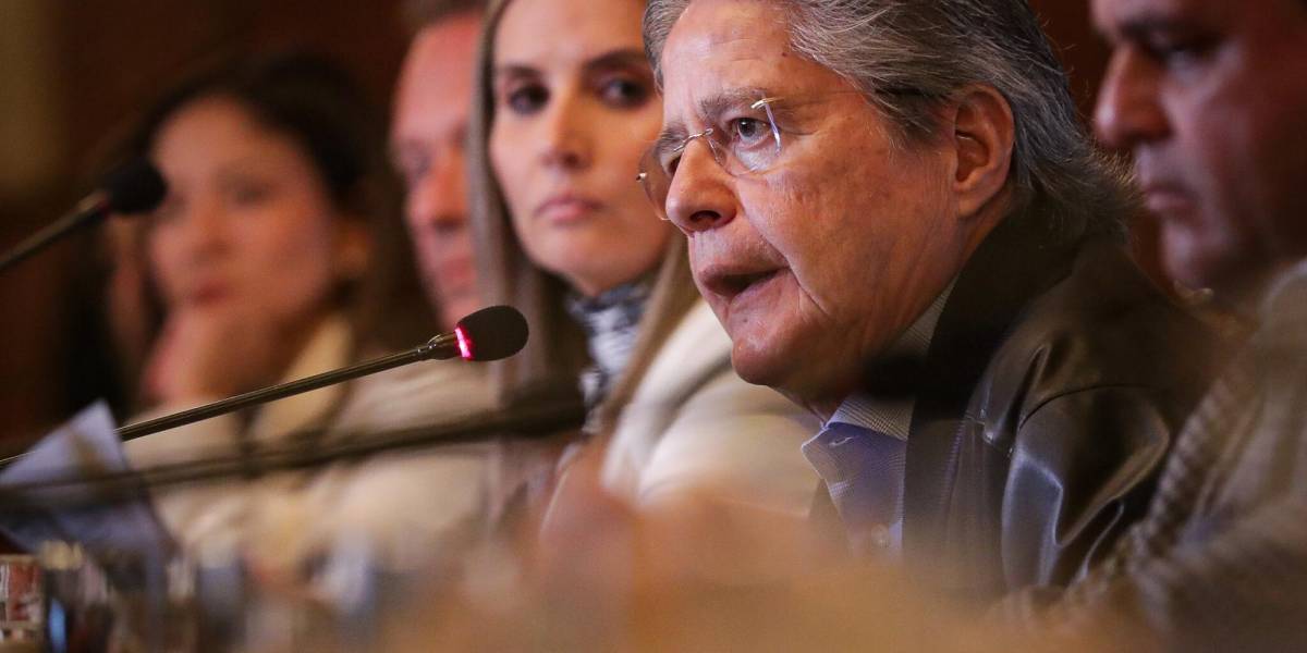 Guillermo Lasso pide revocatoria de medida que dictó jueza para liberar a dos femicidas'