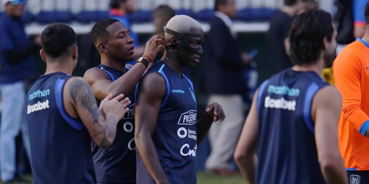 La selección de Ecuador, con Moisés Caicedo, entrenó en el George Capwell