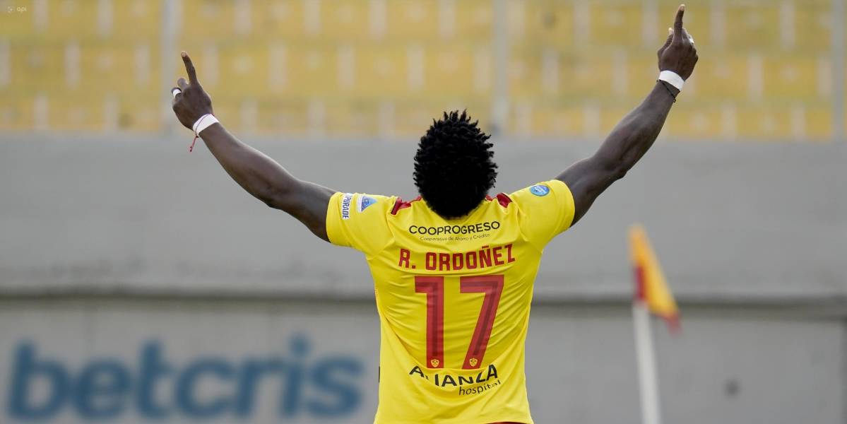 Aucas derrotó 2-1 a Guayaquil City en un partido con cuatro expulsiones