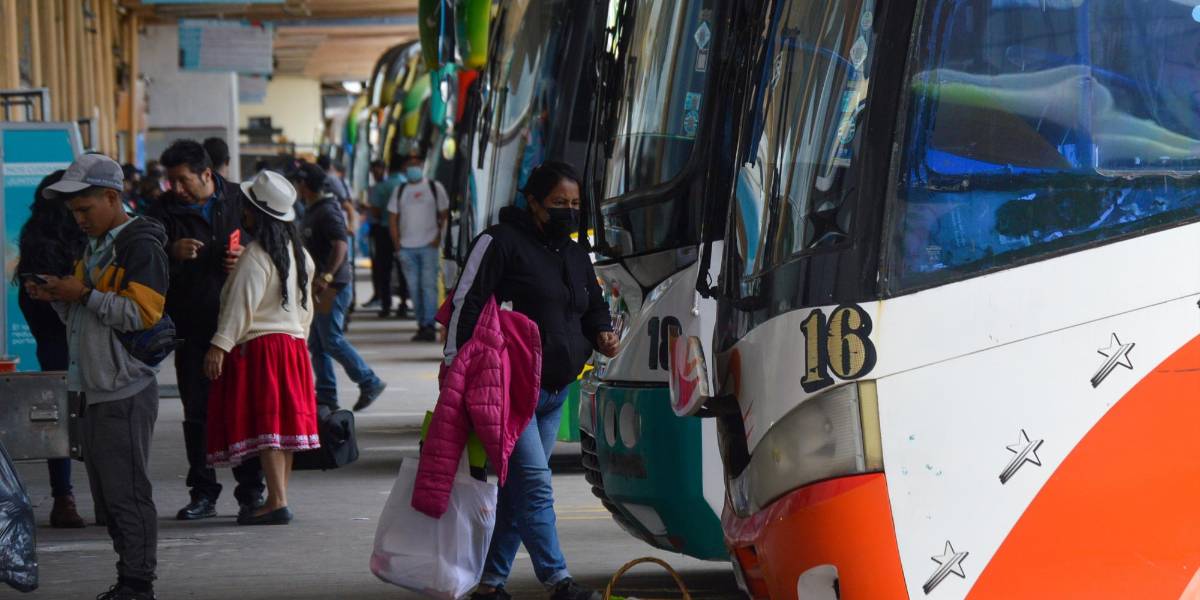 Alza del diésel | Gobierno entregará compensaciones a transportistas al menos durante ocho meses