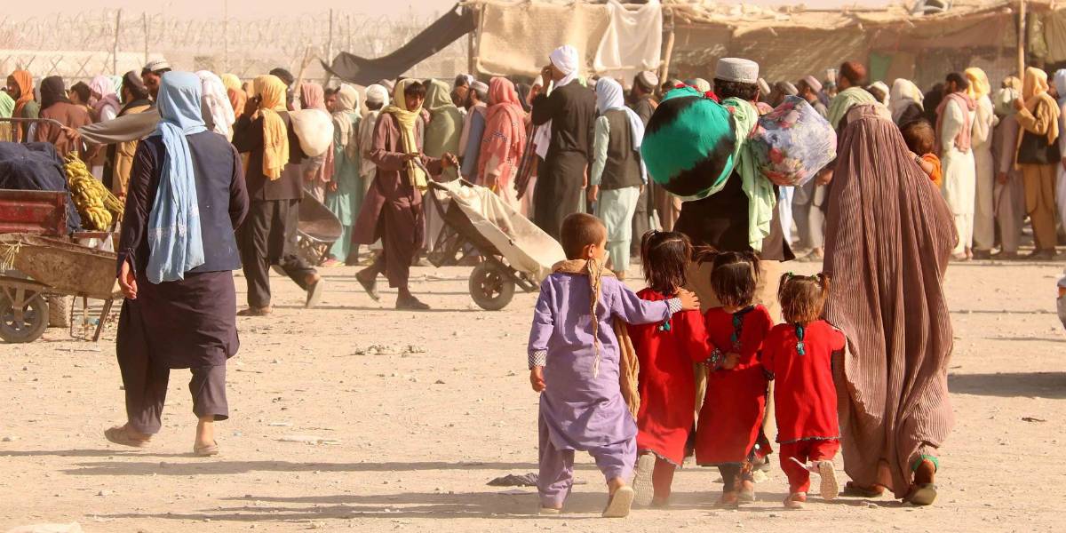 Estados Unidos anuncia la evacuación de casi 70 personas más de Afganistán