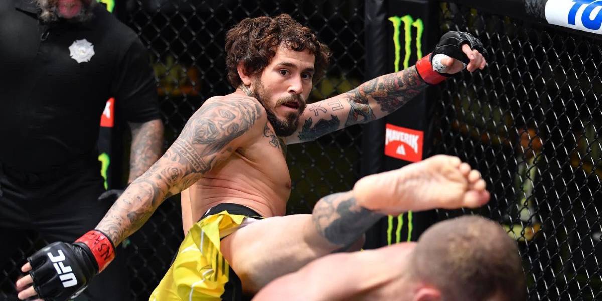 'Chito' Vera ganó 210 mil dólares por su victoria ante el inglés Davey Grant