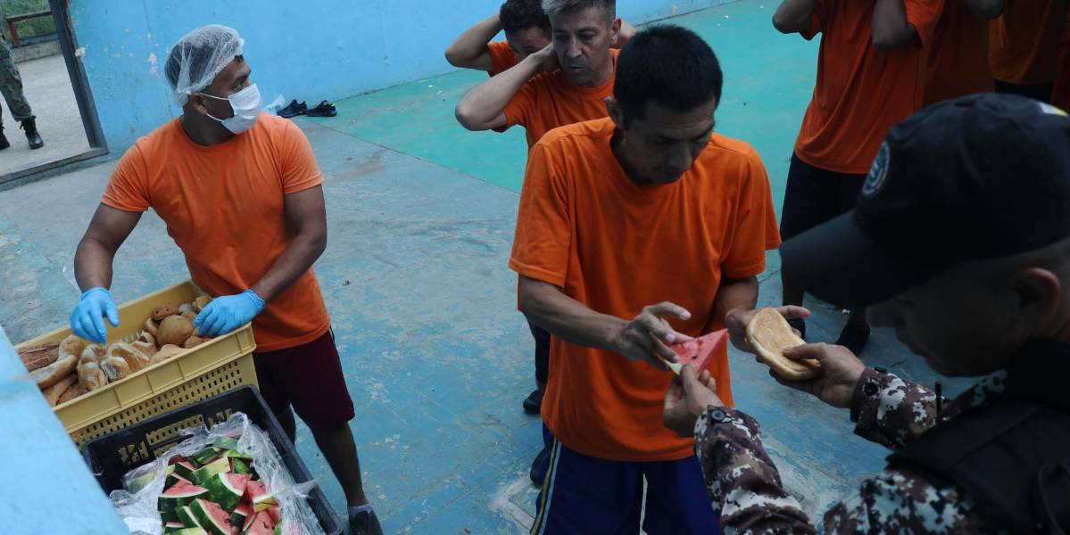 Cárceles en Ecuador | Más de un mes sin alimentación; CDH denuncia incumplimiento de fallos judiciales