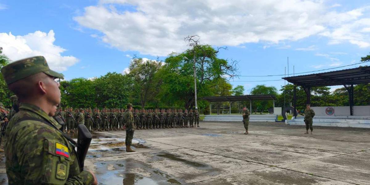 1 800 militares se desplegarán en Manabí para dar seguridad en la provincia y vigilar las votaciones