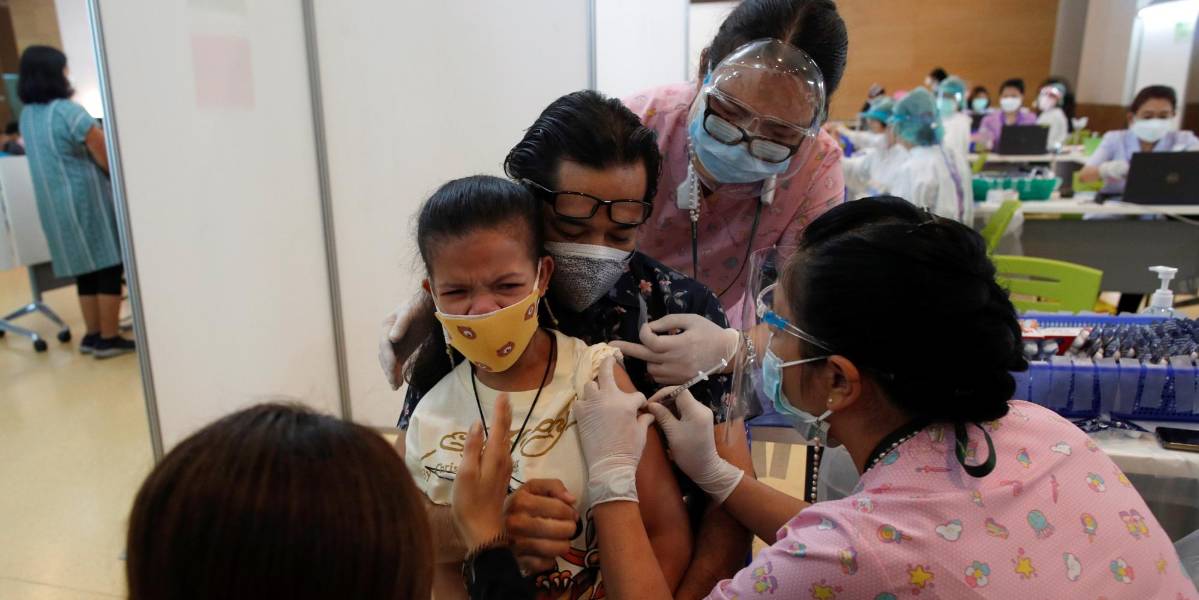 ¿Por qué los niños entre 5 y 11 años deben tener valoración médica previa a vacunación contra COVID-19?