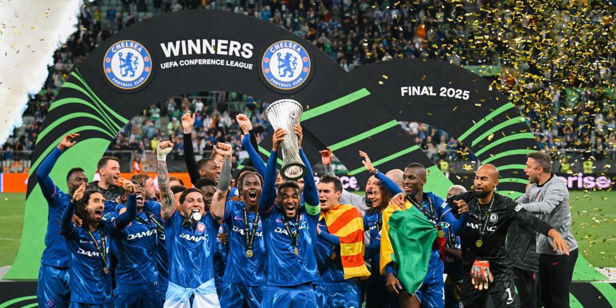 Así celebró el Chelsea el título de la Conference League