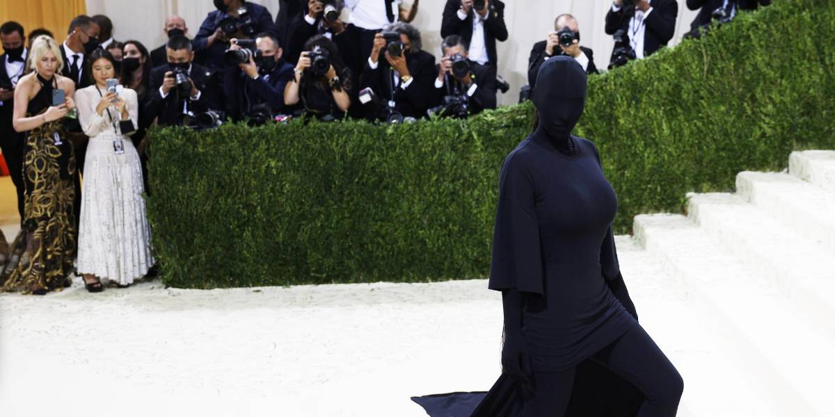 Las celebridades rinden tributo a EE.UU. en el retorno de la Met Gala