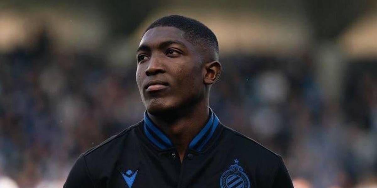 Joel Ordóñez salió lesionado en la derrota del Club Brujas anteAtalanta en la Champions League