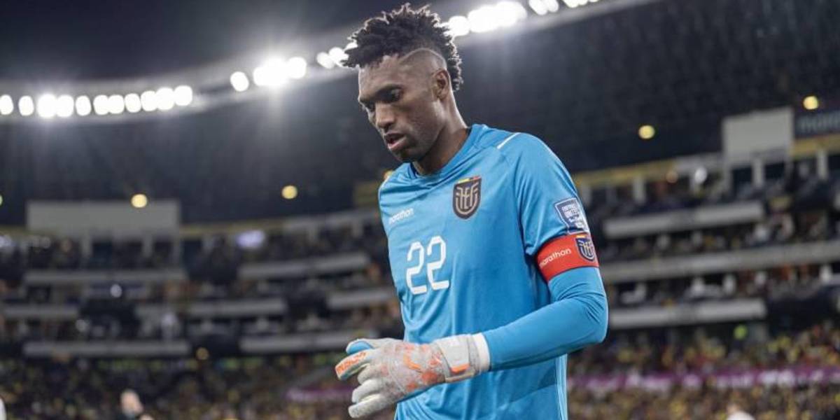 Esto opina Esteban Paz de la ausencia de Alexander Domínguez en la selección de Ecuador