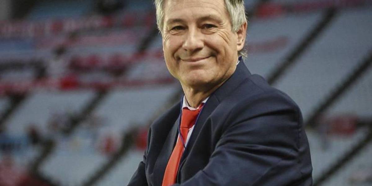 Ariel Holan ya está en Guayaquil para dirigir a Barcelona SC