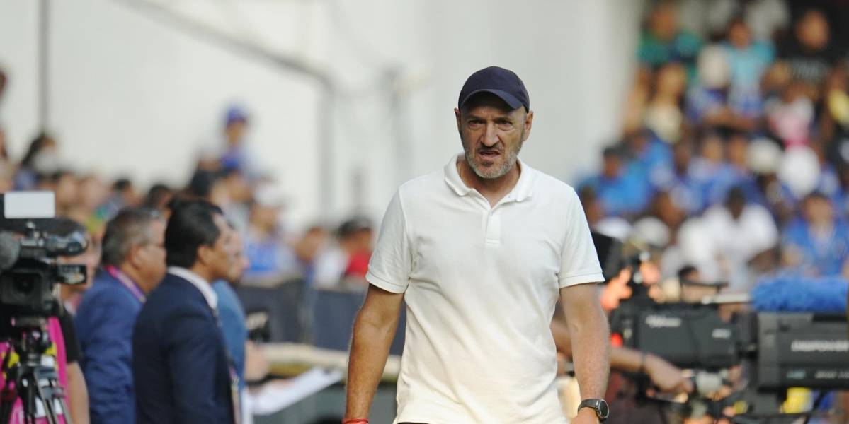 Guillermo Duró: Siempre es complicado cuando te expulsan a un jugador, peor en el minuto 12