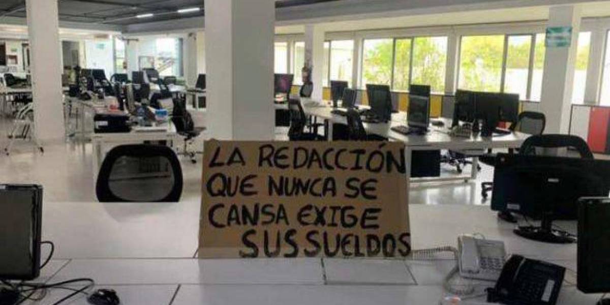 Los trabajadores de El Comercio suspenden sus labores por falta de pago; las ediciones web e impreso peligran