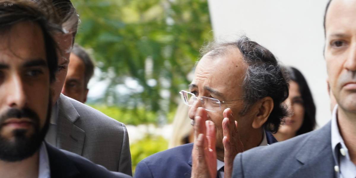 La defensa de Carlos Pólit insiste en su pedido para que pueda salir de la cárcel; afirma que no existe riesgo de fuga