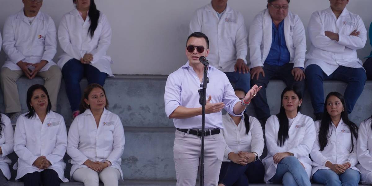 Daniel Noboa anuncia un plan de reactivación económica con bonos, condonación de deudas y créditos productivos