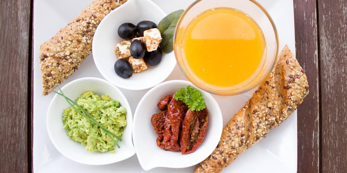 ¿El desayuno más saludable del mundo no contiene frutas ni pan?