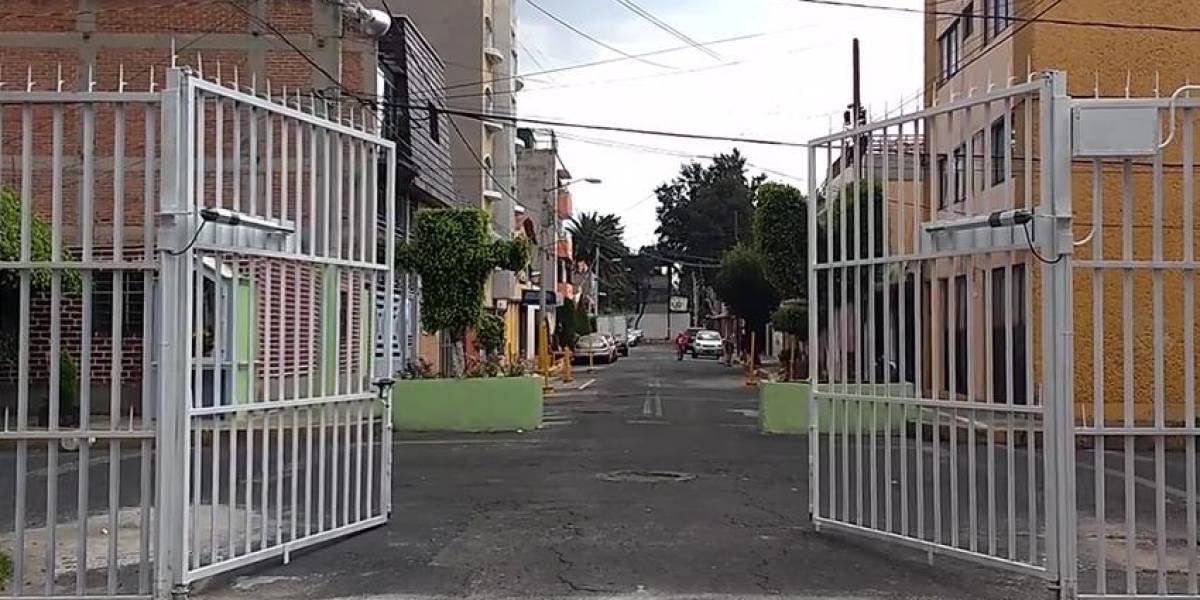 ¿Qué requisitos deben cumplir los barrios de Guayaquil que quieran poner o mantener las rejas en las zonas de ingreso?