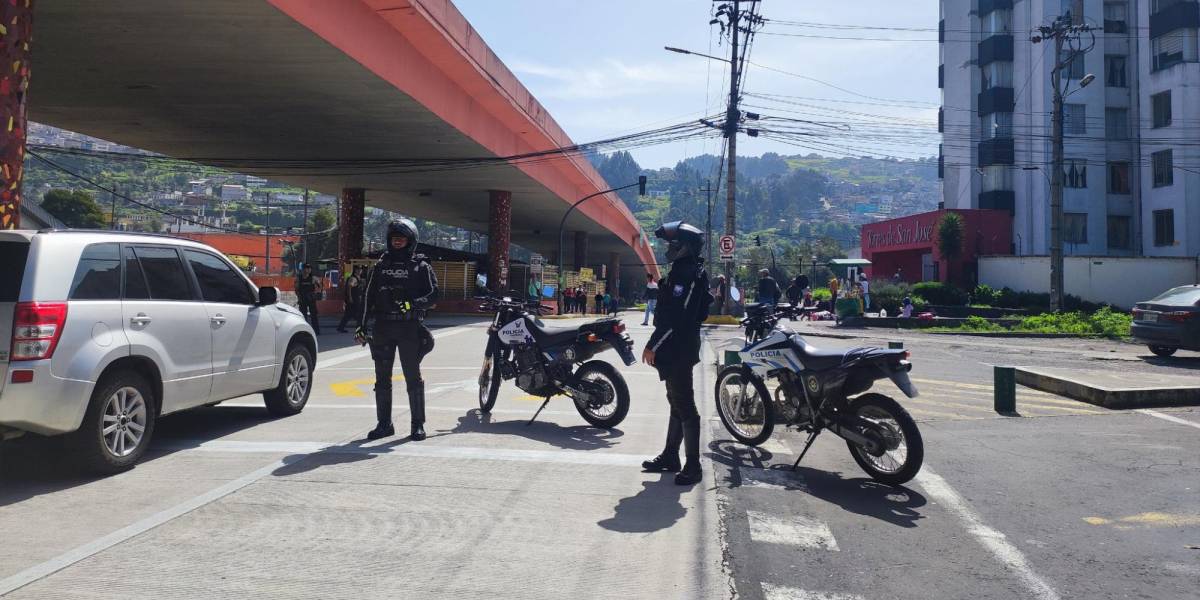 El GIR detonó el presunto artefacto explosivo en Guajaló, sur de Quito