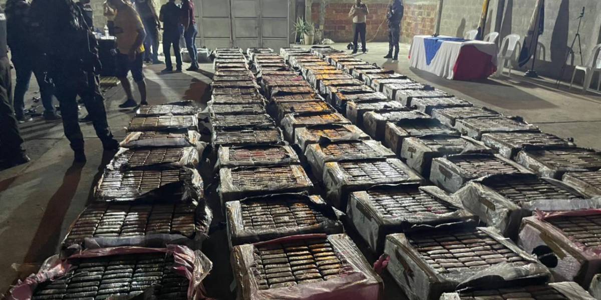 Decomisan el mayor cargamento de droga en los últimos años en Ecuador: 9,4 toneladas de clorhidrato de cocaína
