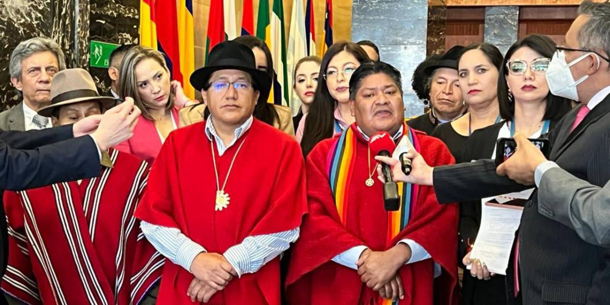 UNES y Pachakutik presentan juicio político contra el ministro del Interior, Patricio Carrillo