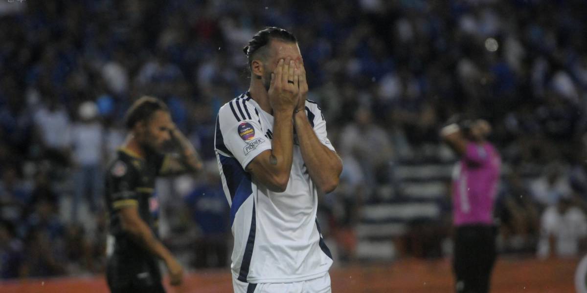 Emelec, multado con USD 2500 por incidentes en el Capwell en el duelo contra Manta FC