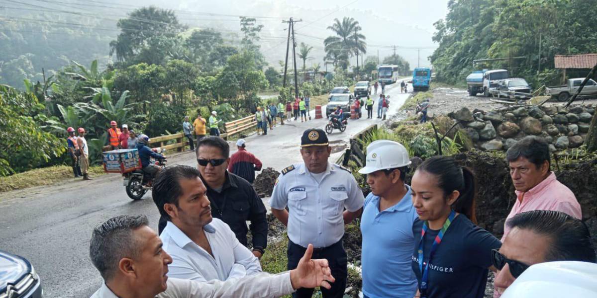La vía Alóag-Santo Domingo sigue cerrada en el km 91