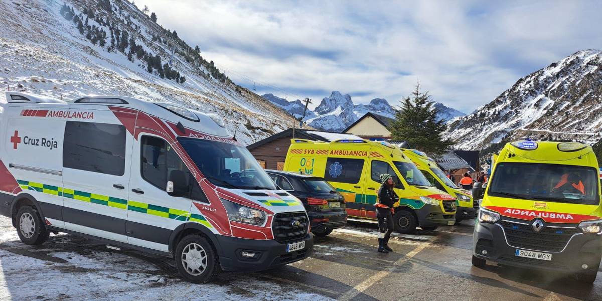 Un accidente de telesilla en una estación de Esquí, en España, deja al menos 30 heridos