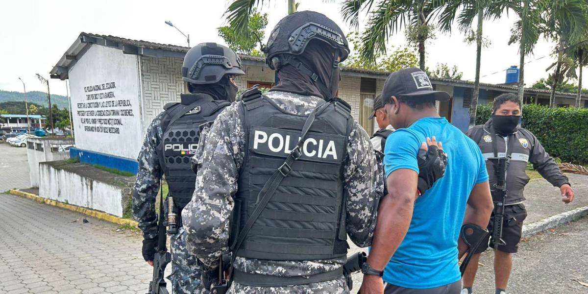 Cinco presuntos integrantes de los Tiguerones fueron apresados en Esmeraldas