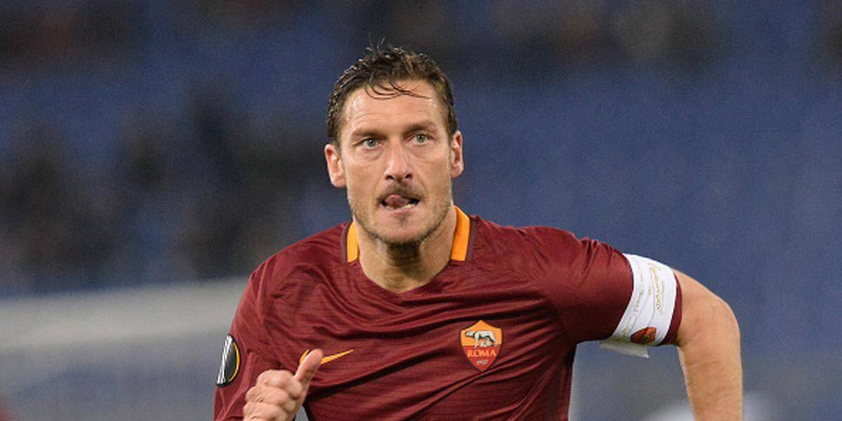 Francesco Totti sería la estrella invitada a la Noche Amarilla 2025