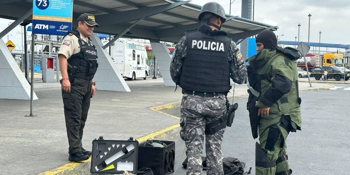 La policía descarta la existencia de algún explosivo en la terminal terrestre de Guayaquil
