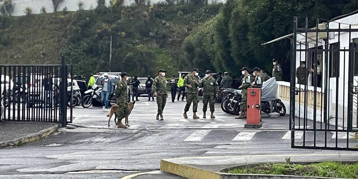 'Don Naza' ingresó al Ministerio de Defensa en al menos tres ocasiones