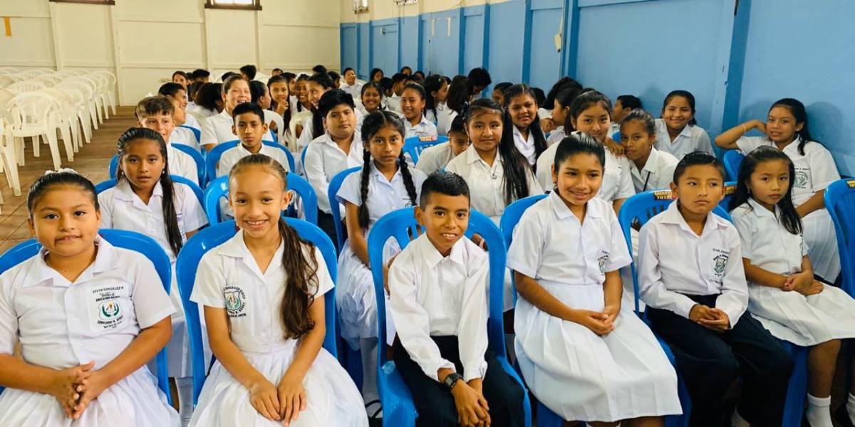 El lunes inician inscripciones para periodo escolar 2022 - 2023 en Costa y Galápagos