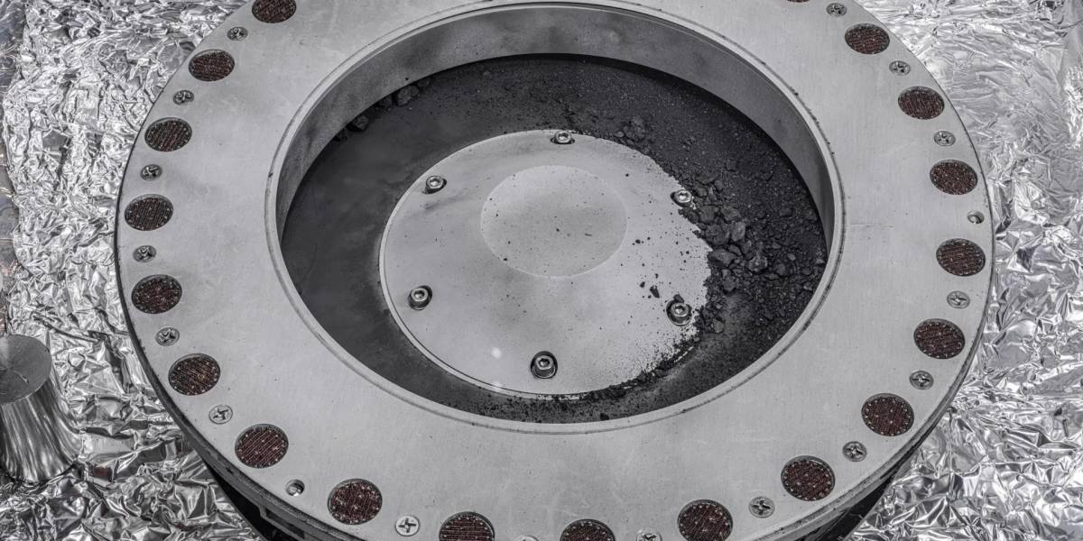 La NASA encuentra moléculas de agua y carbono en el asteroide Bennu