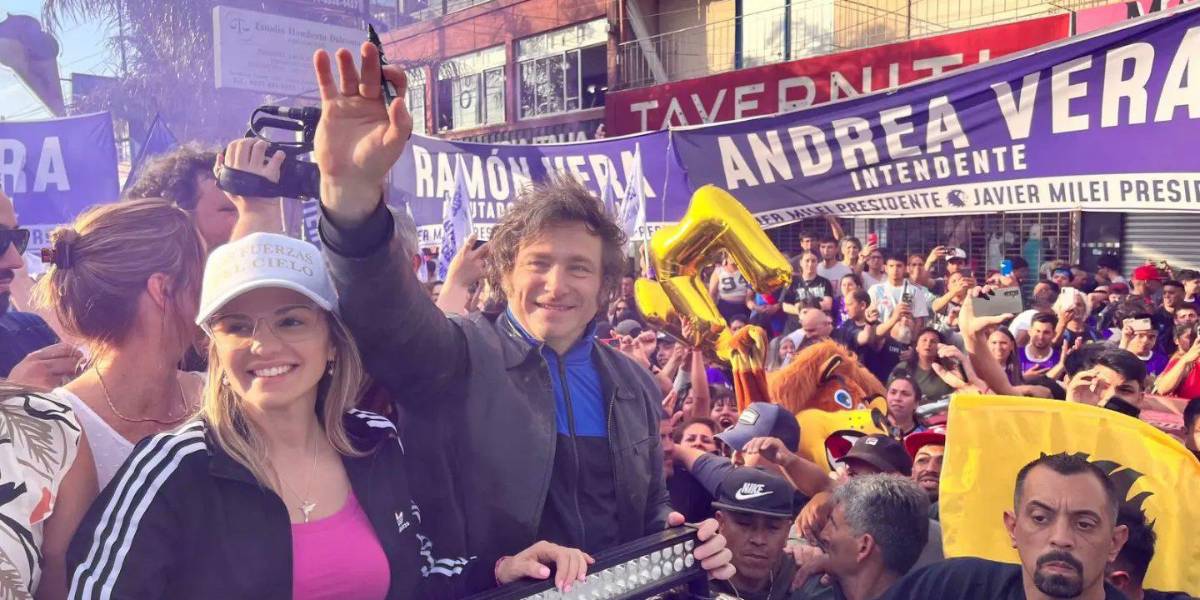 Javier Milei llama delincuente a Rafael Correa y lo acusa de desdolarizador