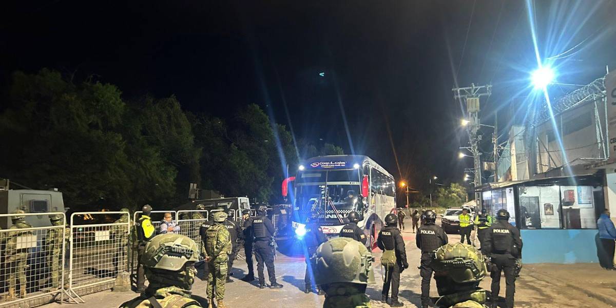 La repatriación de presos colombianos se hizo sin protocolos, reclama Colombia a Ecuador