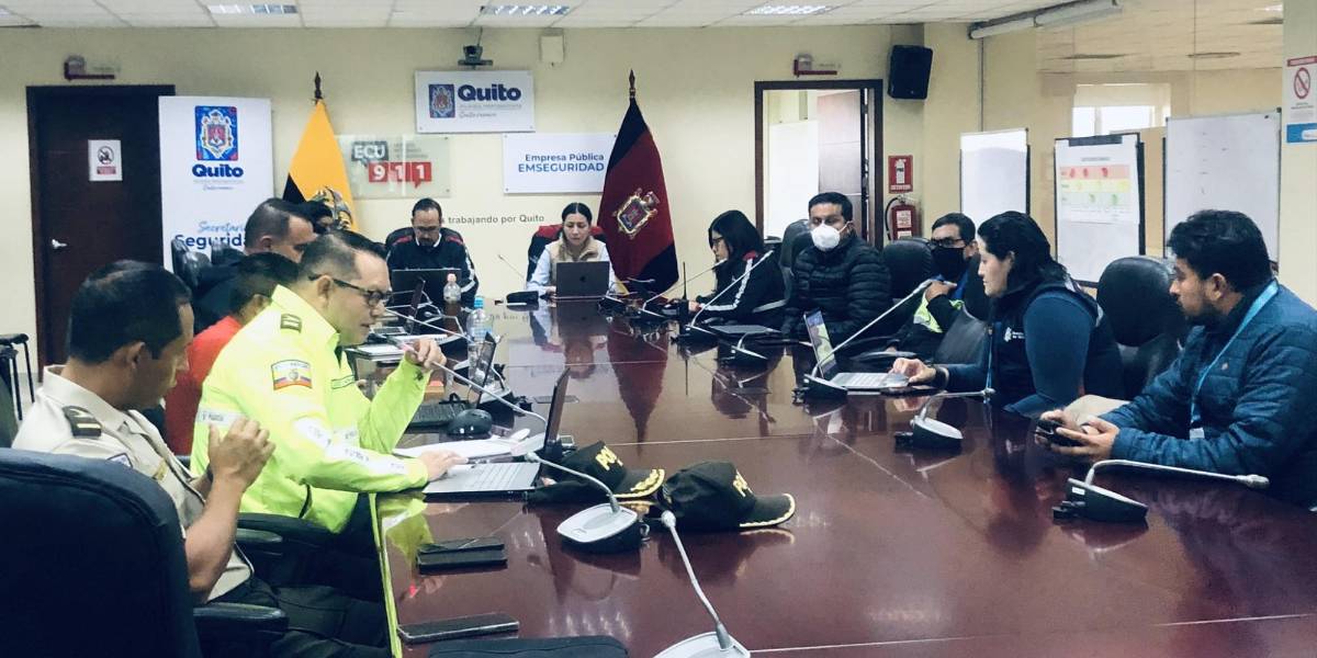 Segunda vuelta Ecuador 2023: el Municipio de Quito descarta dos amenazas de bomba en recintos electorales