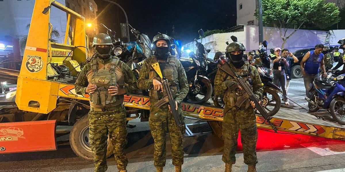 Operativo militar en Babahoyo deja 30 motos retenidas y 10 centros de tolerancia suspendidos