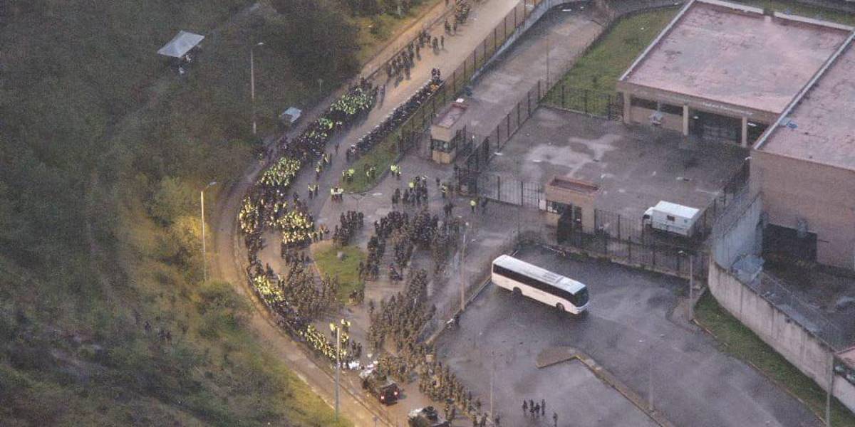 Fuerzas Armadas y Policía intervienen las cárceles de Ecuador