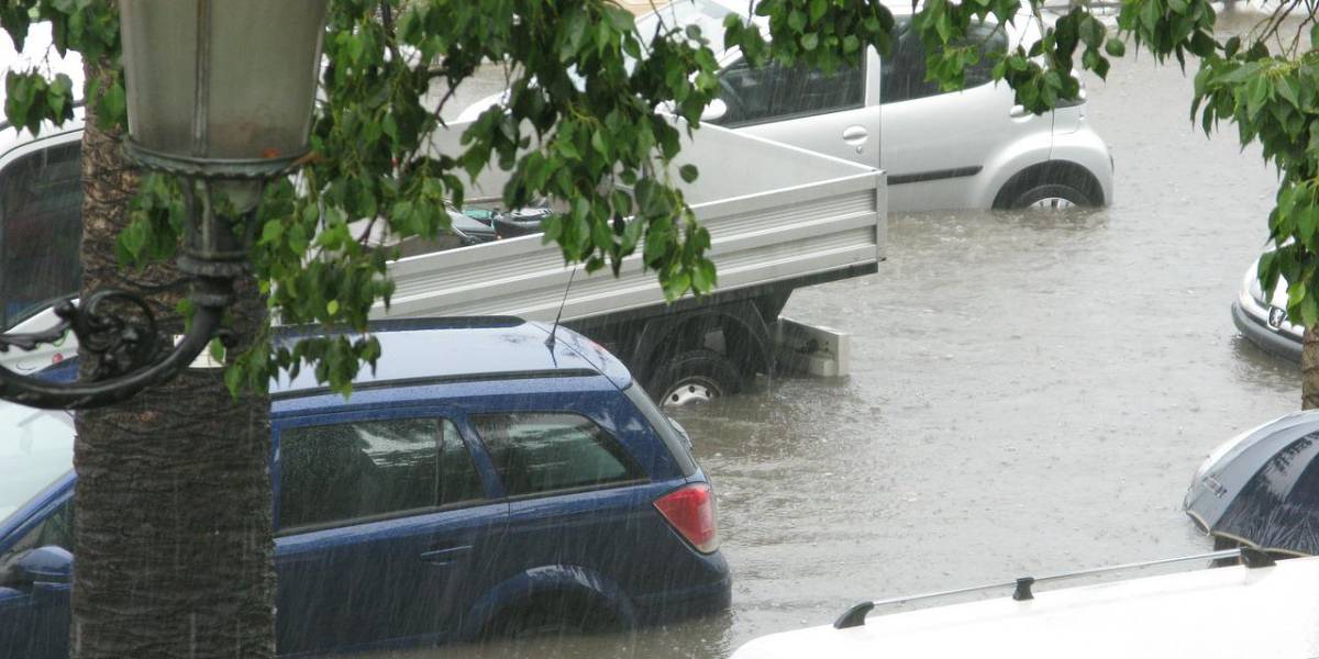 Dos muertos y una desaparecida en Sicilia por las lluvias torrenciales