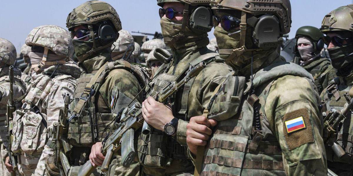 Ucrania niega retirada rusa y cifra en casi 150.000 las tropas en su frontera