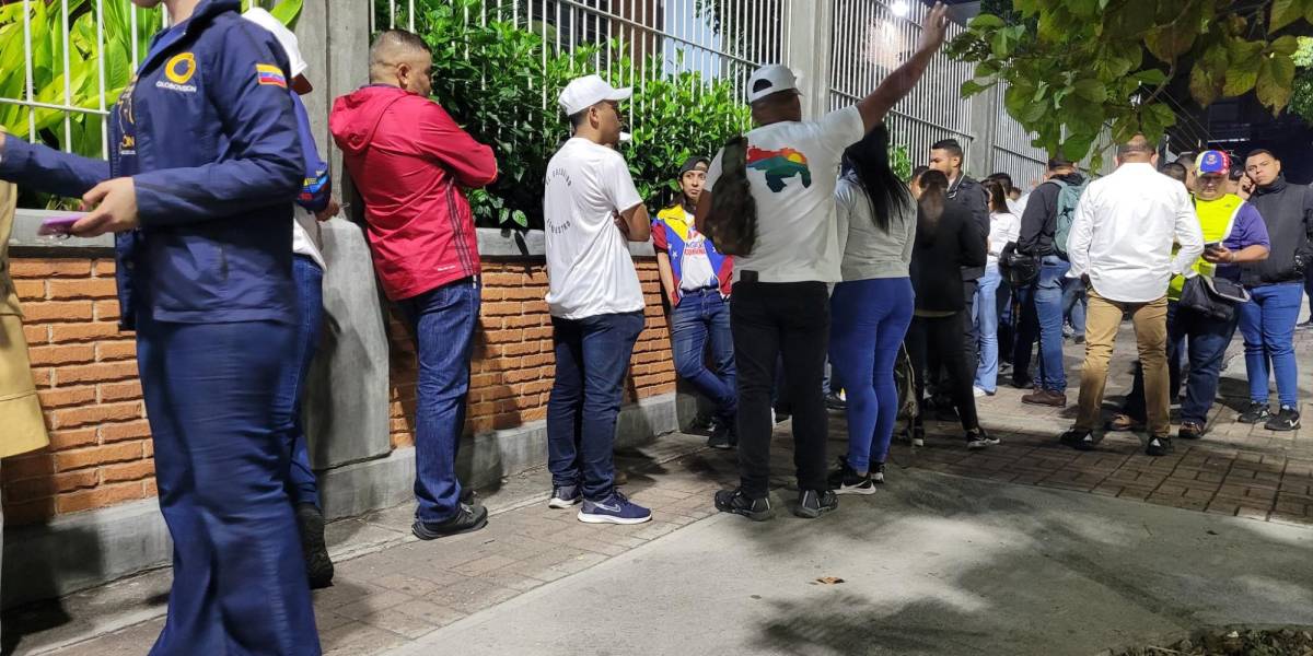 Iniciaron las votaciones en Venezuela para el referendo sobre el Esequibo